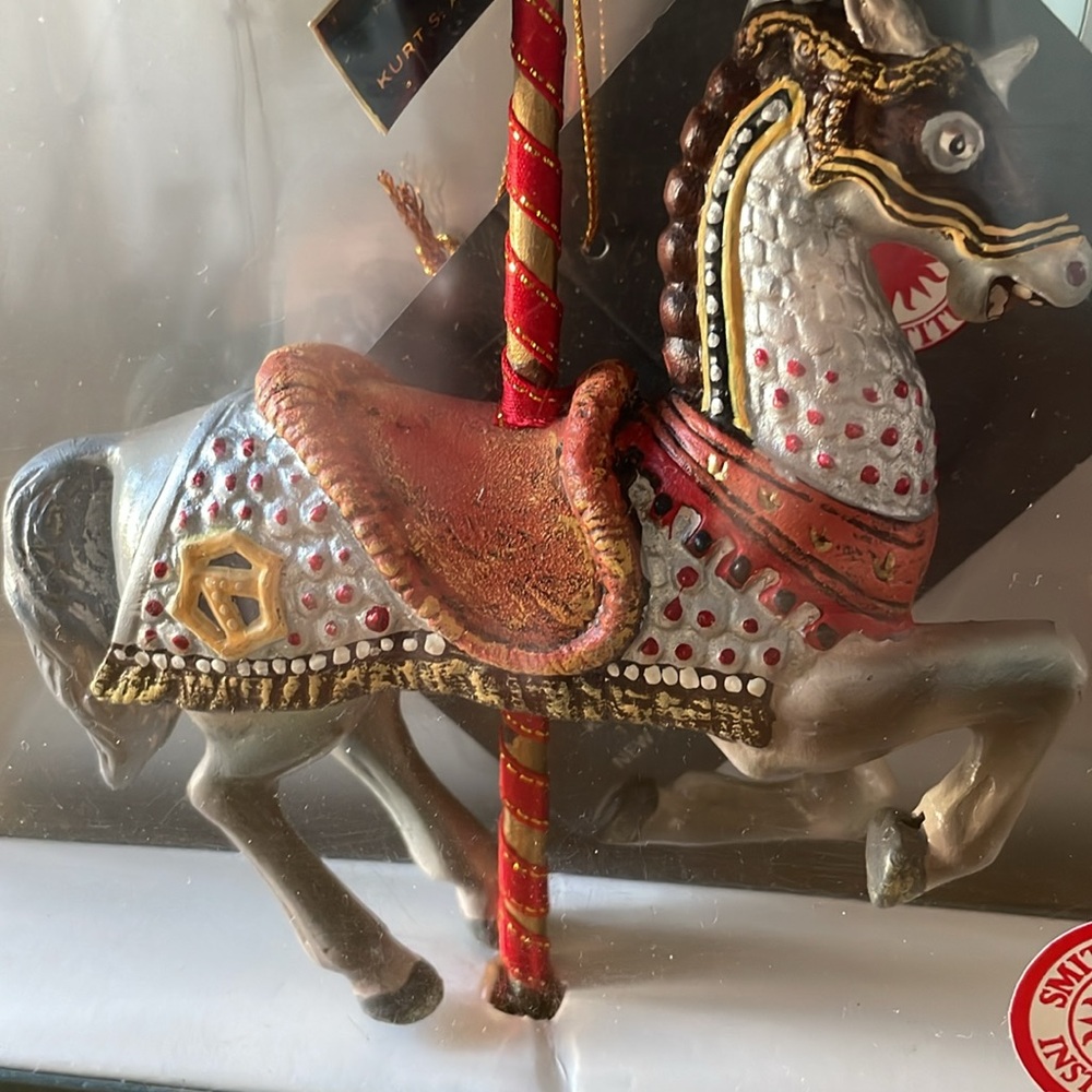 Vintage Carousel Horse Ornament from the Smithsonian Institute---NIB Kurt Adler - Picture 2 of 3